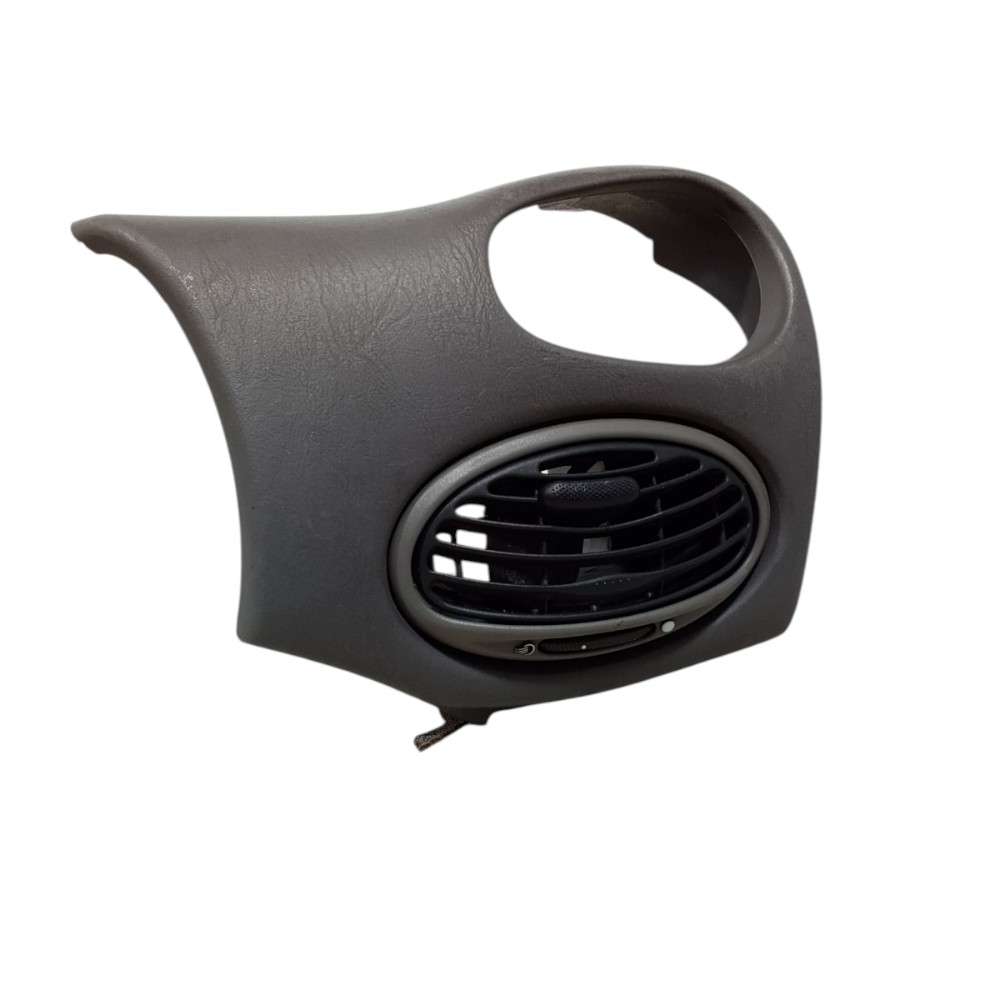 Moldura Difusor Ar Esquerdo Ford Focus 2001 4