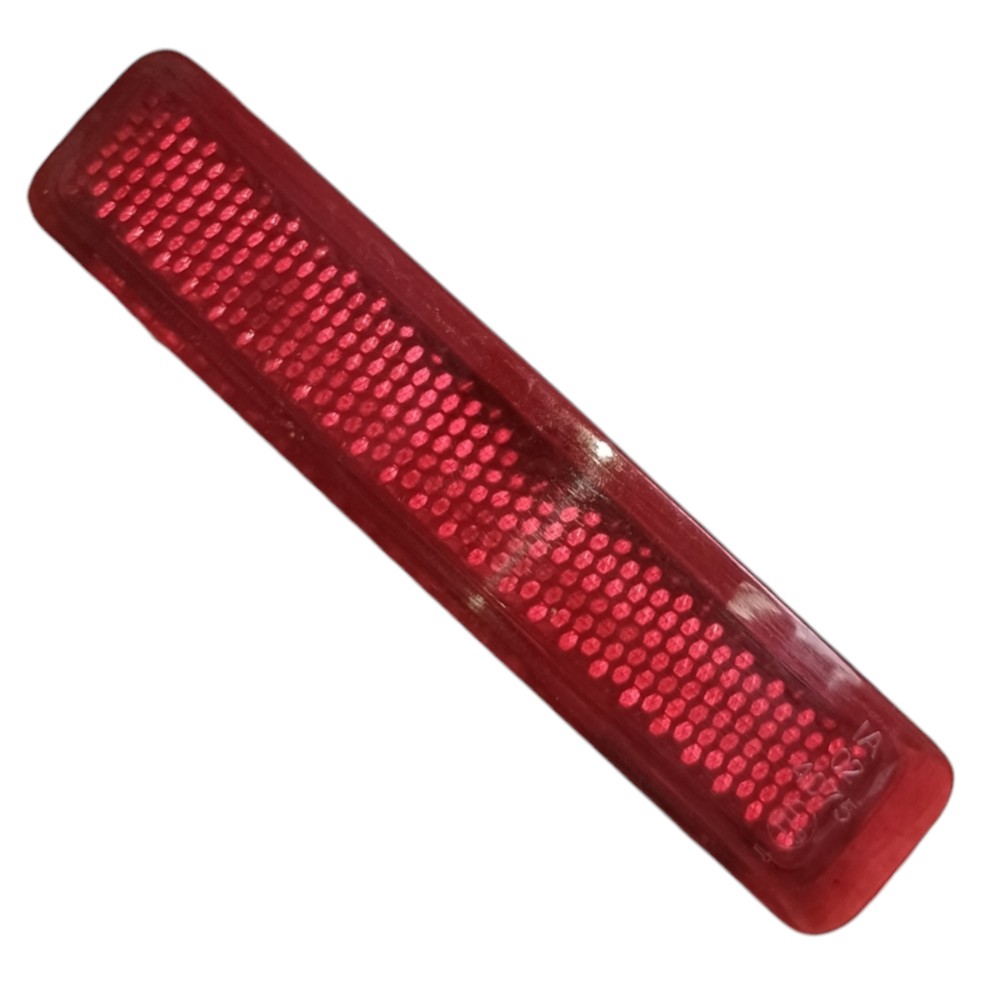 Refletor Neblina Traseiro Esq Fiat Strada Endurance 2023 Vermelho
