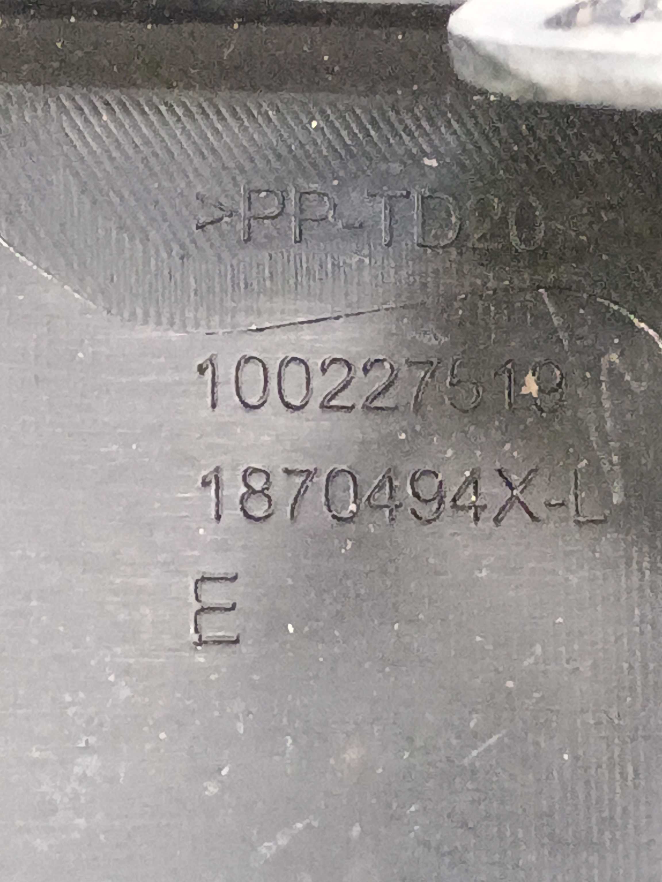 Moldura Farol Milha Esquerdo Fiat Mobi Easy 2019 100227519 Preto Esquerdo 3