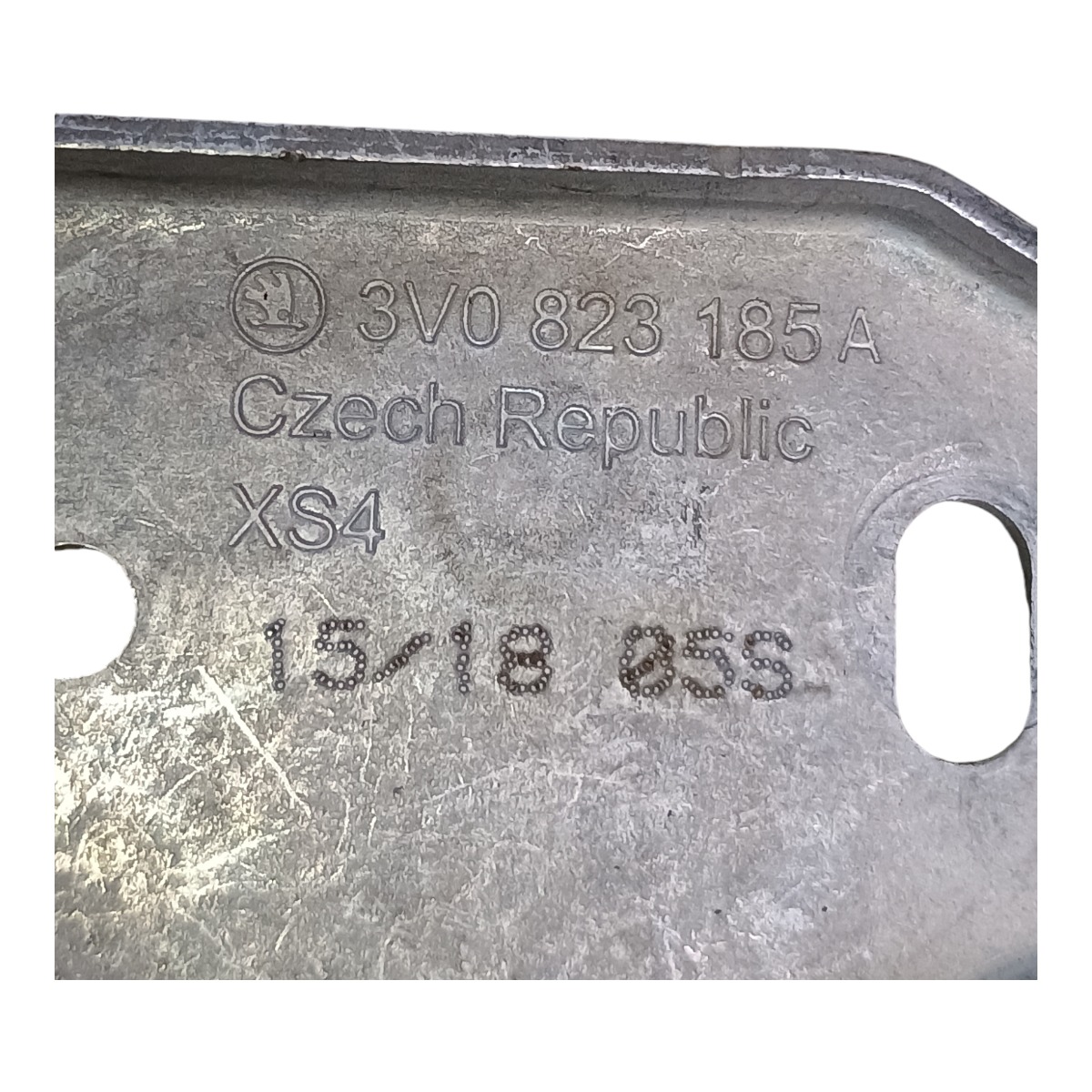 Batente Esquerda Capô Vw Virtus 2018 3v0823185a 4