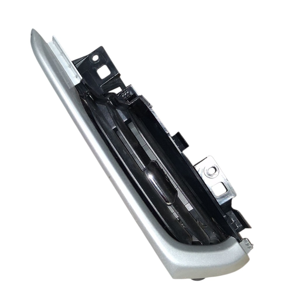 Difusor Ar Direito 1.0 Gm Tracker 2023
