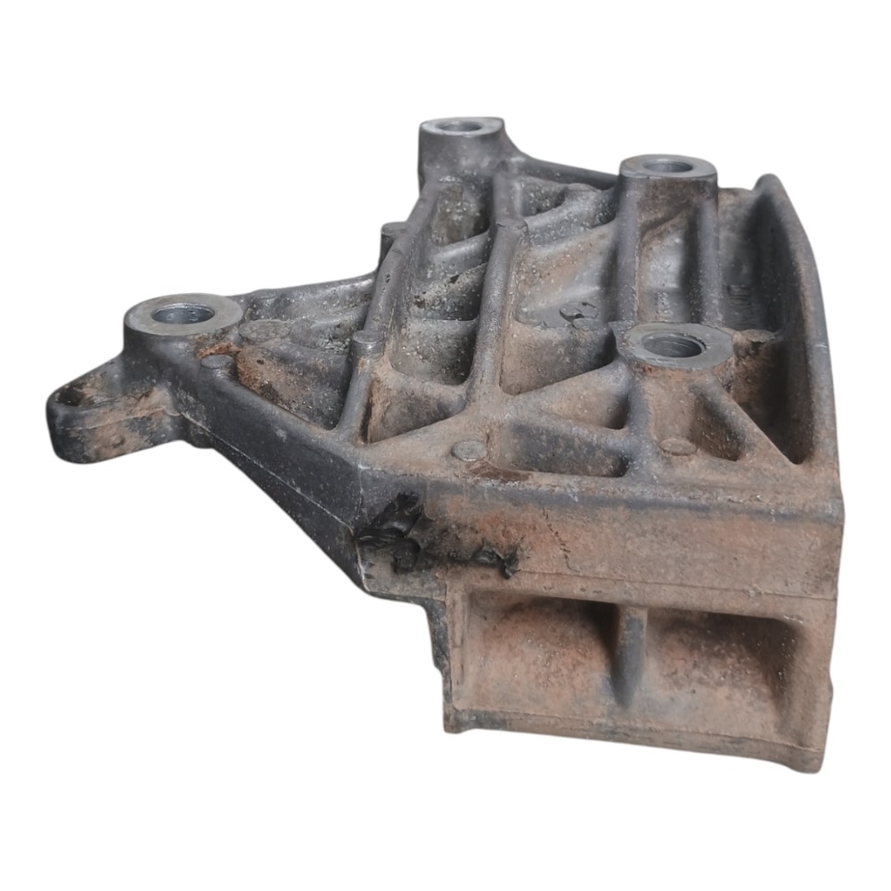 Suporte Alternador Renault Clio Authentic 2004 5