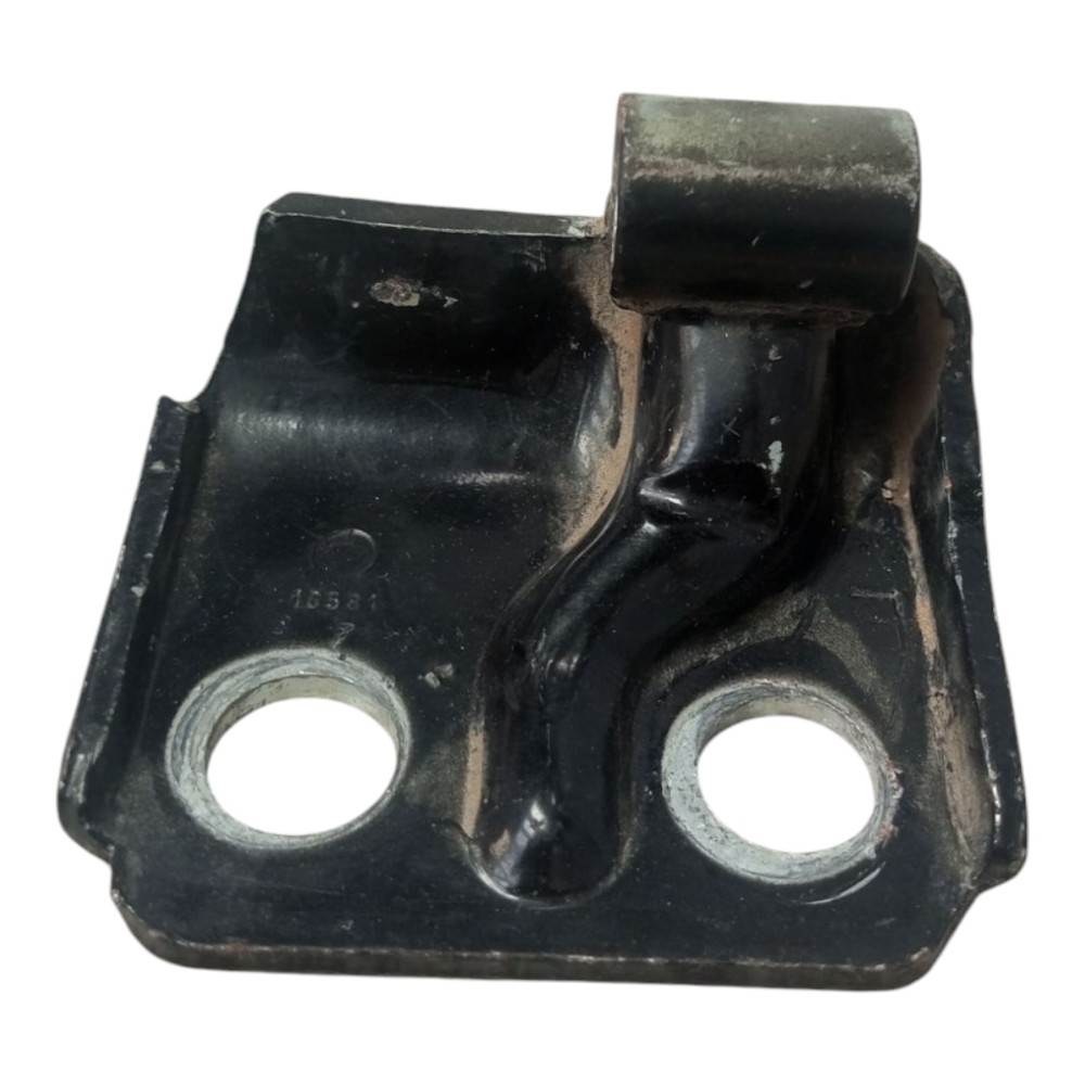 Dobradiça Porta Tras Esq Superior Fiat Strada 2012 3
