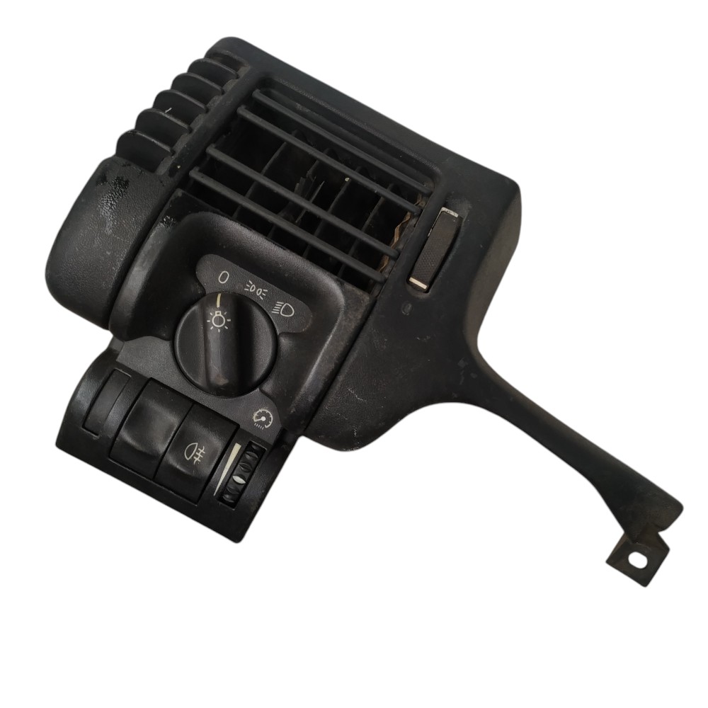 Difusor Ar Com O Botão Farol Gm Astra 2002 1