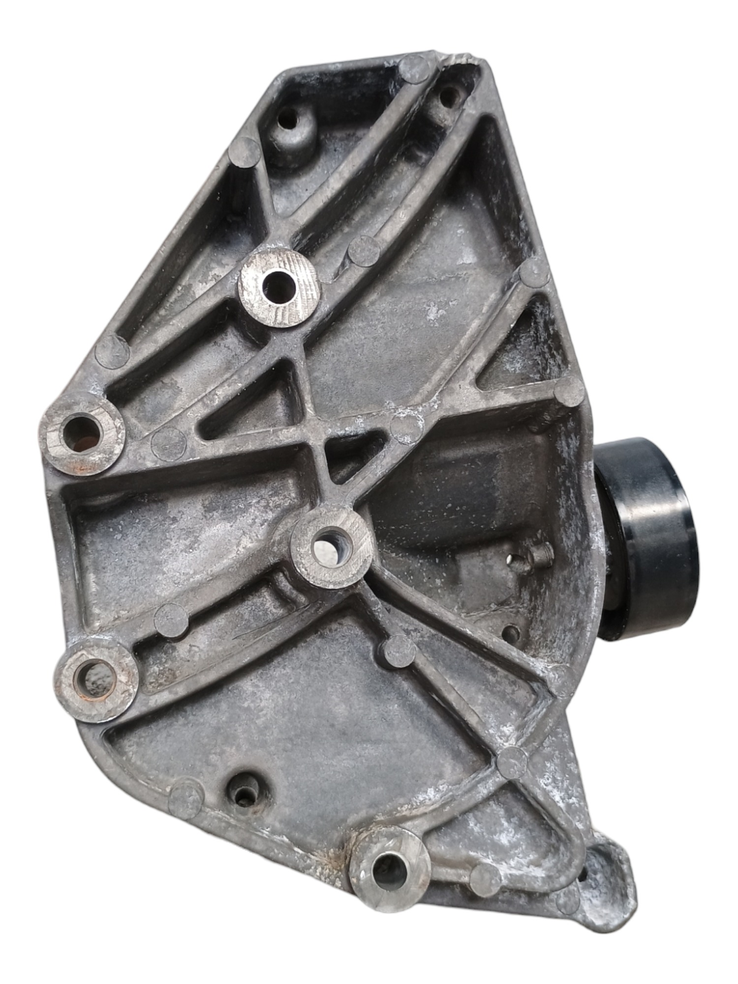 Suporte Compressor Ar Condicionado Gm Spin 1.8 2016 24582632 2