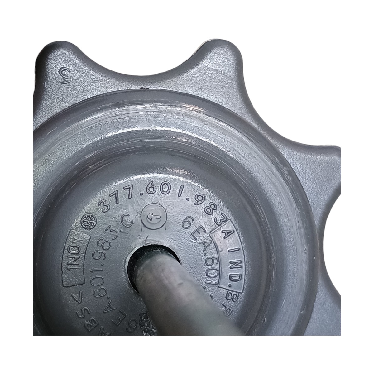 Parafuso Suporte Estepe Vw Virtus 2018 6ea601983c 6
