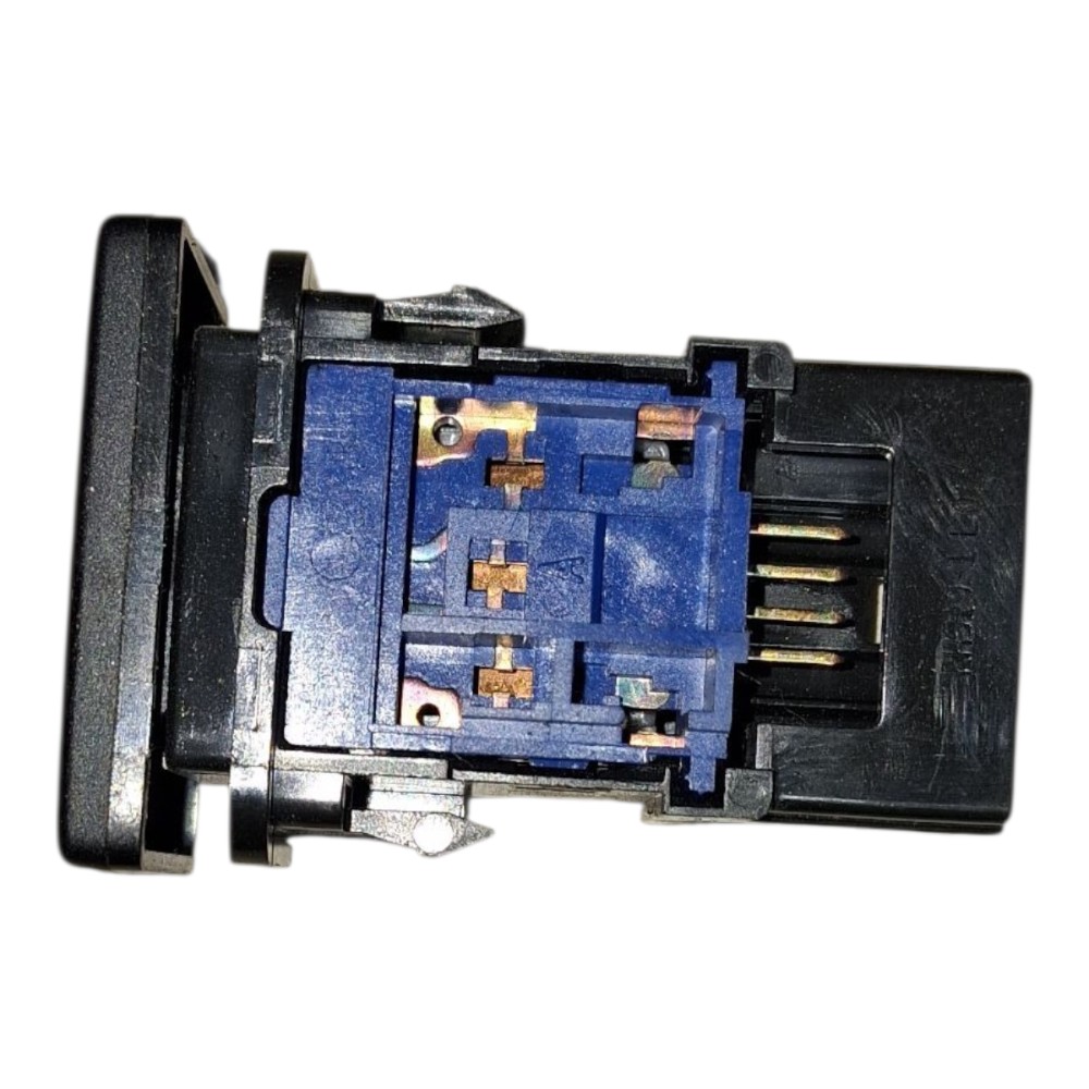 Botão Controle Tração 1.5 Toyota Yaris Sd 2021 15c629 Preto 3