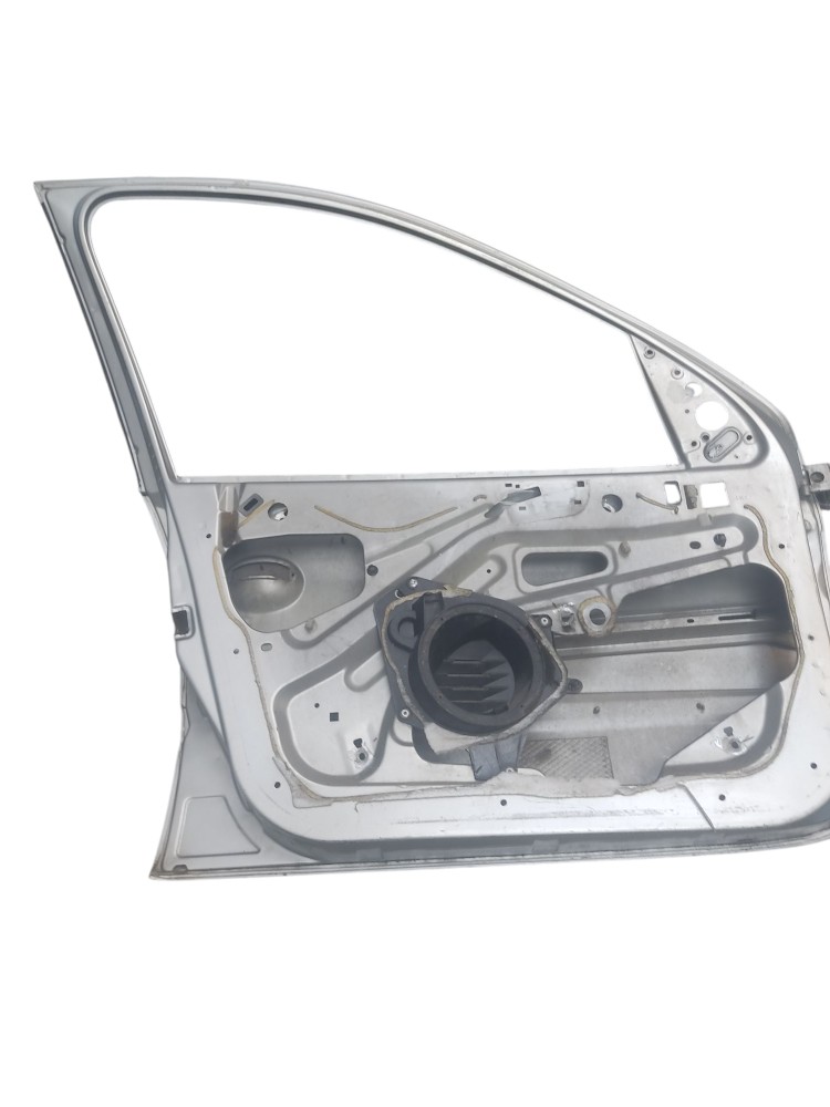 Porta Dianteira Esquerda Peugeot 206 2003 Com Detalhes 3