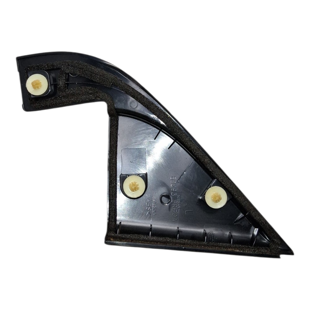 Acabamento Interno Retrovisor Esquerdo Kicks 2018 802935rb0a Preto 2