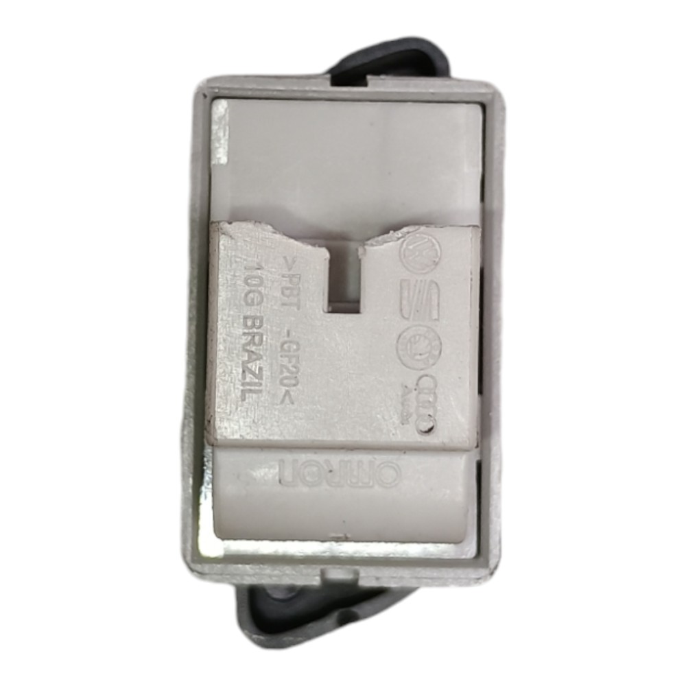 Botão Vidro Elétrico Porta Traseira Esquerda Vw Polo 2014 6