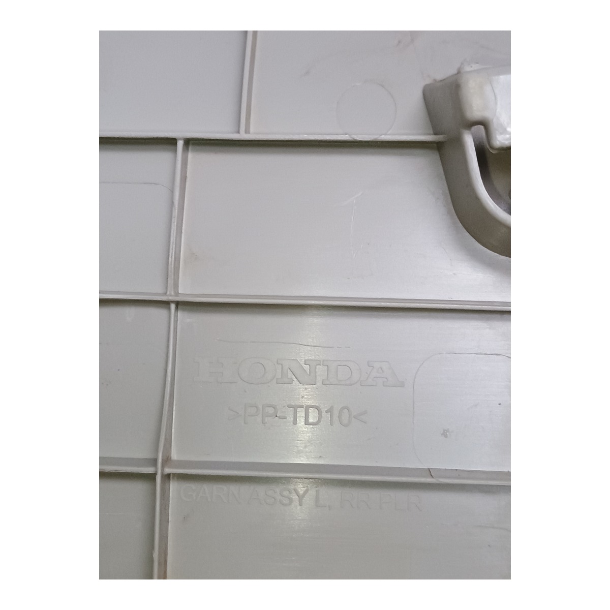 Acabamento Coluna Tras Esquerda Honda Hr-v 2018 84181t7tm0 5