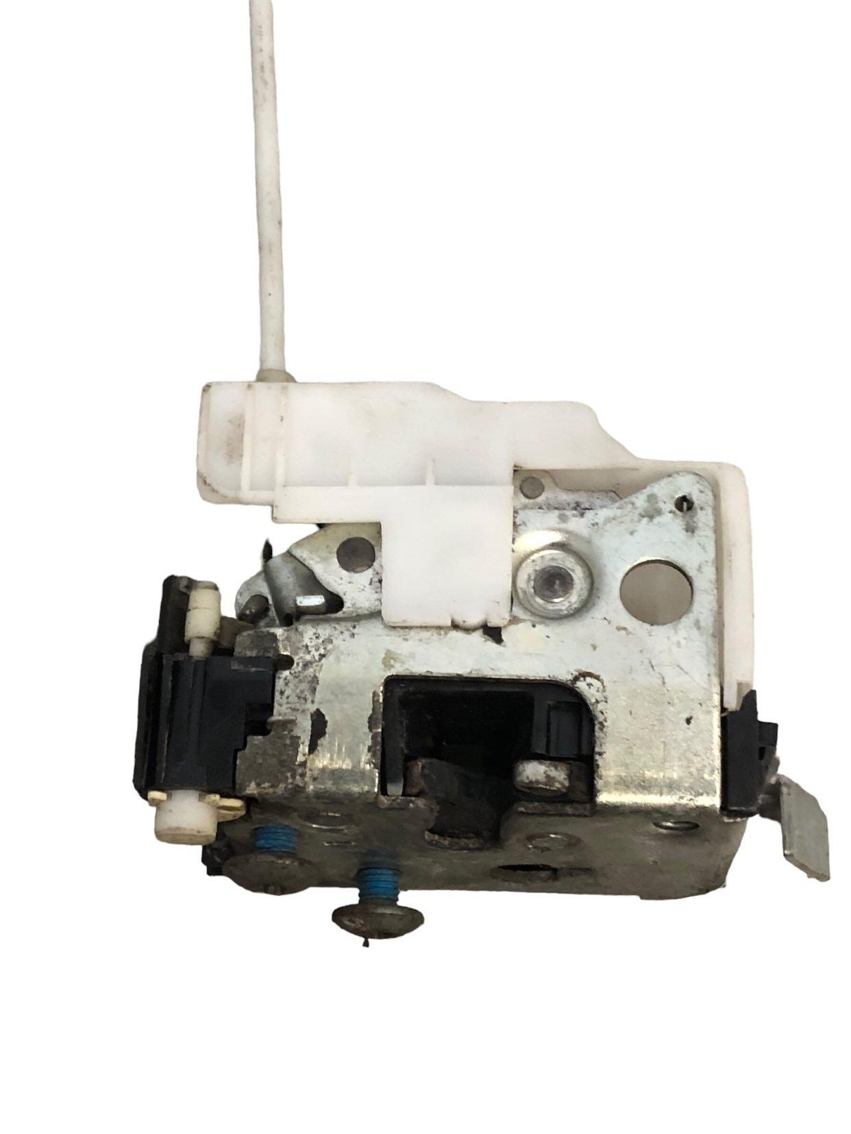 Fechadura Dianteira Direita Gm Celta 2007 4