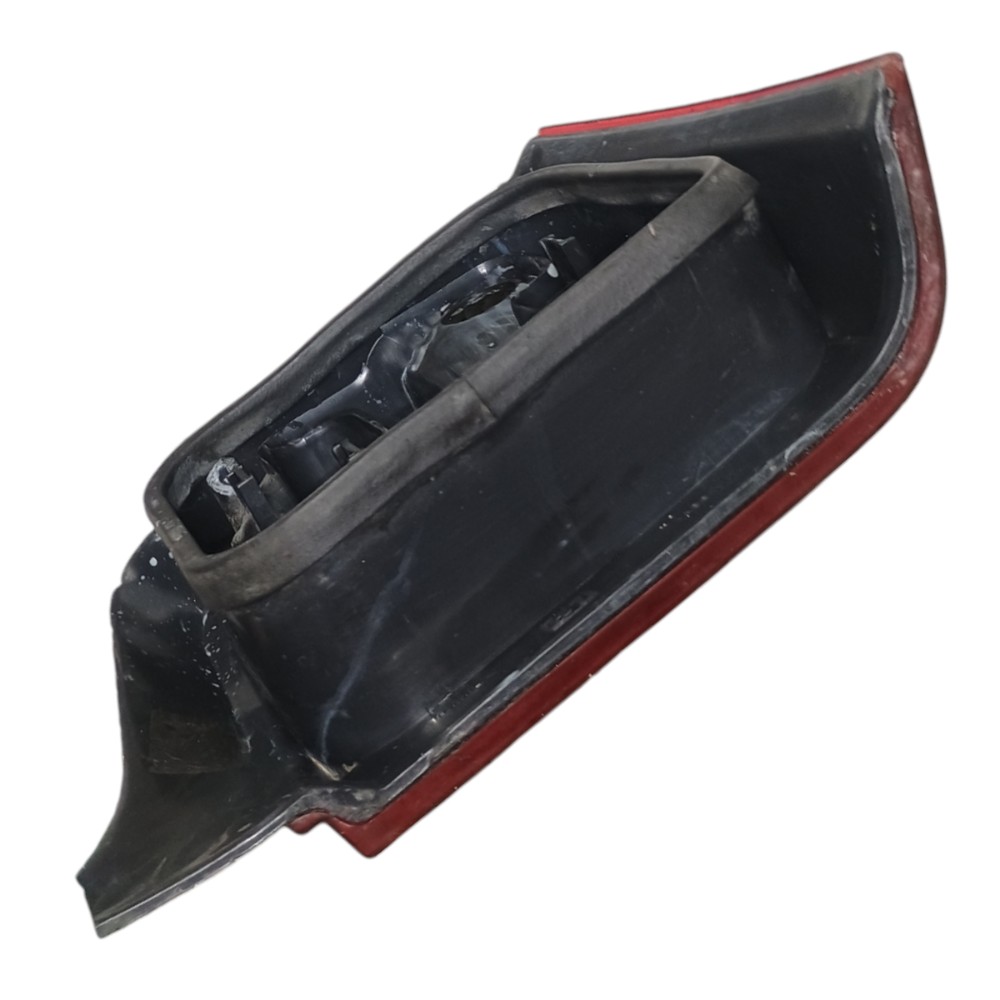 Lanterna Traseira Esquerda Fiat Uno 2004 À 2012 *detalhes Esquerdo/motorista A1 3