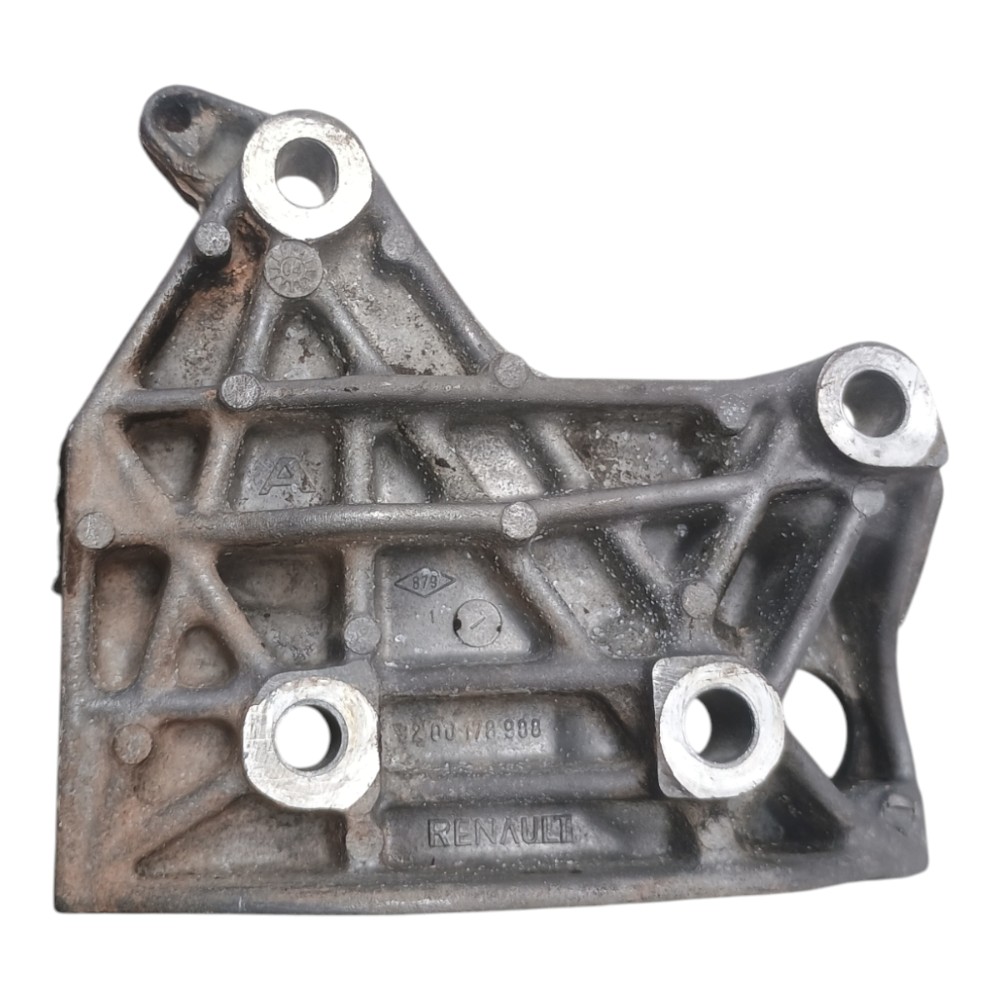 Suporte Alternador Renault Clio Authentic 2004 7