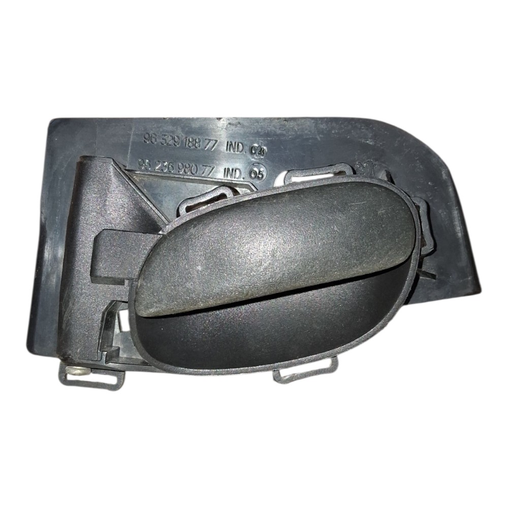 Maçaneta Interna Dianteira Direita Peugeot 206 2004 Á 2010 Preto Dianteira 1