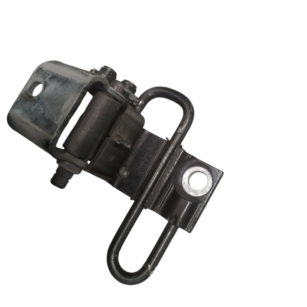 Dobradiça Inferior Porta Traseira Esquerda Vw Polo 2014 1