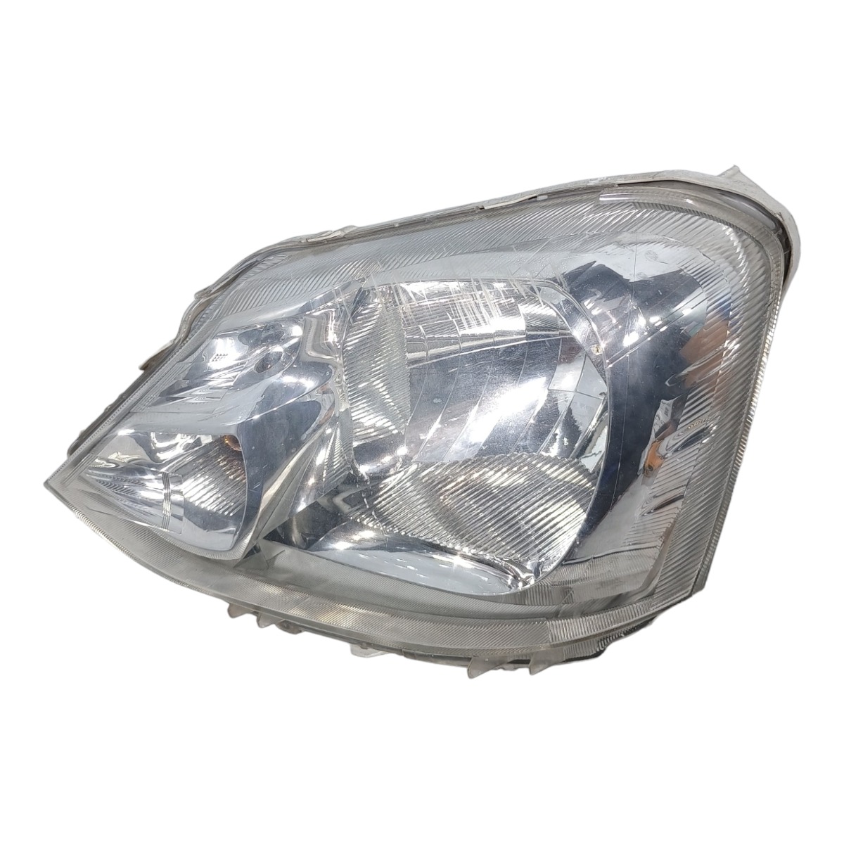 Farol Esquerdo Toyota Etios 2013 Com Detalhes 3