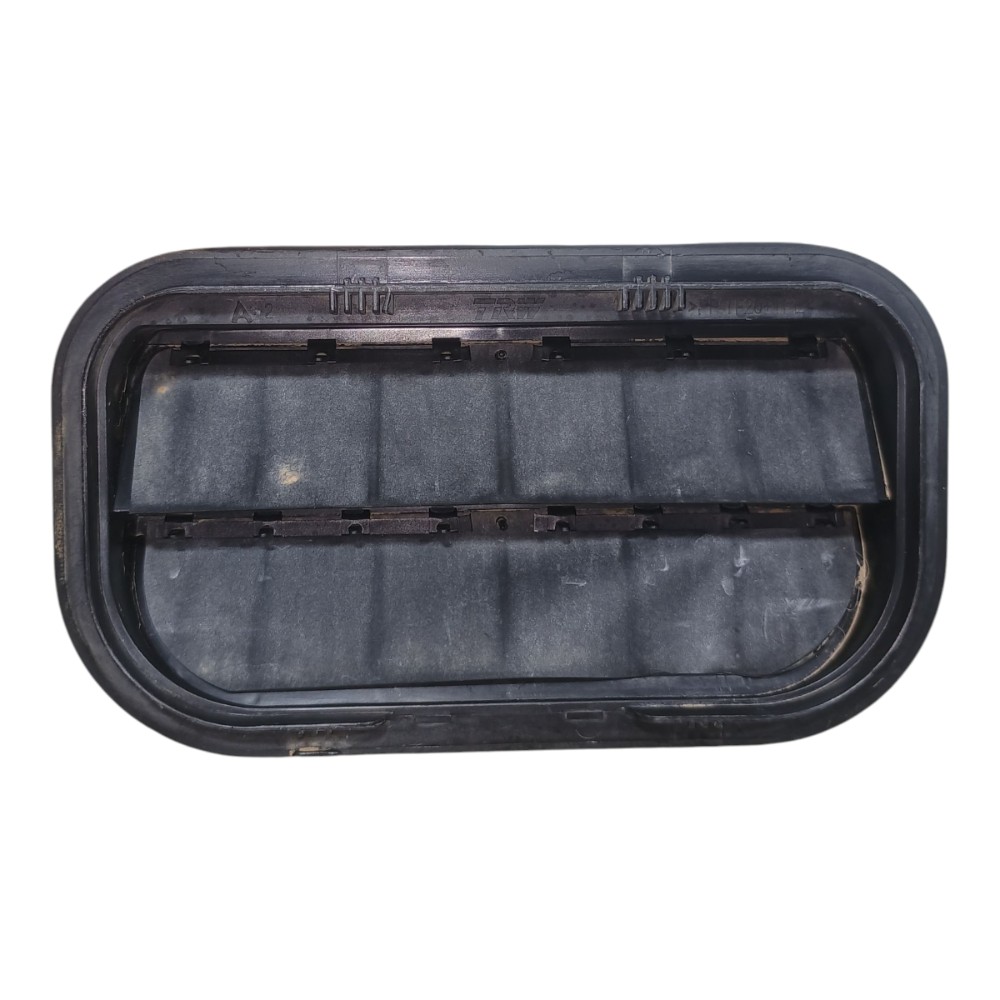 Grade Difusor Ar Ford New Fiesta sedan mexicano 2011 A 2013 *detalhe 1