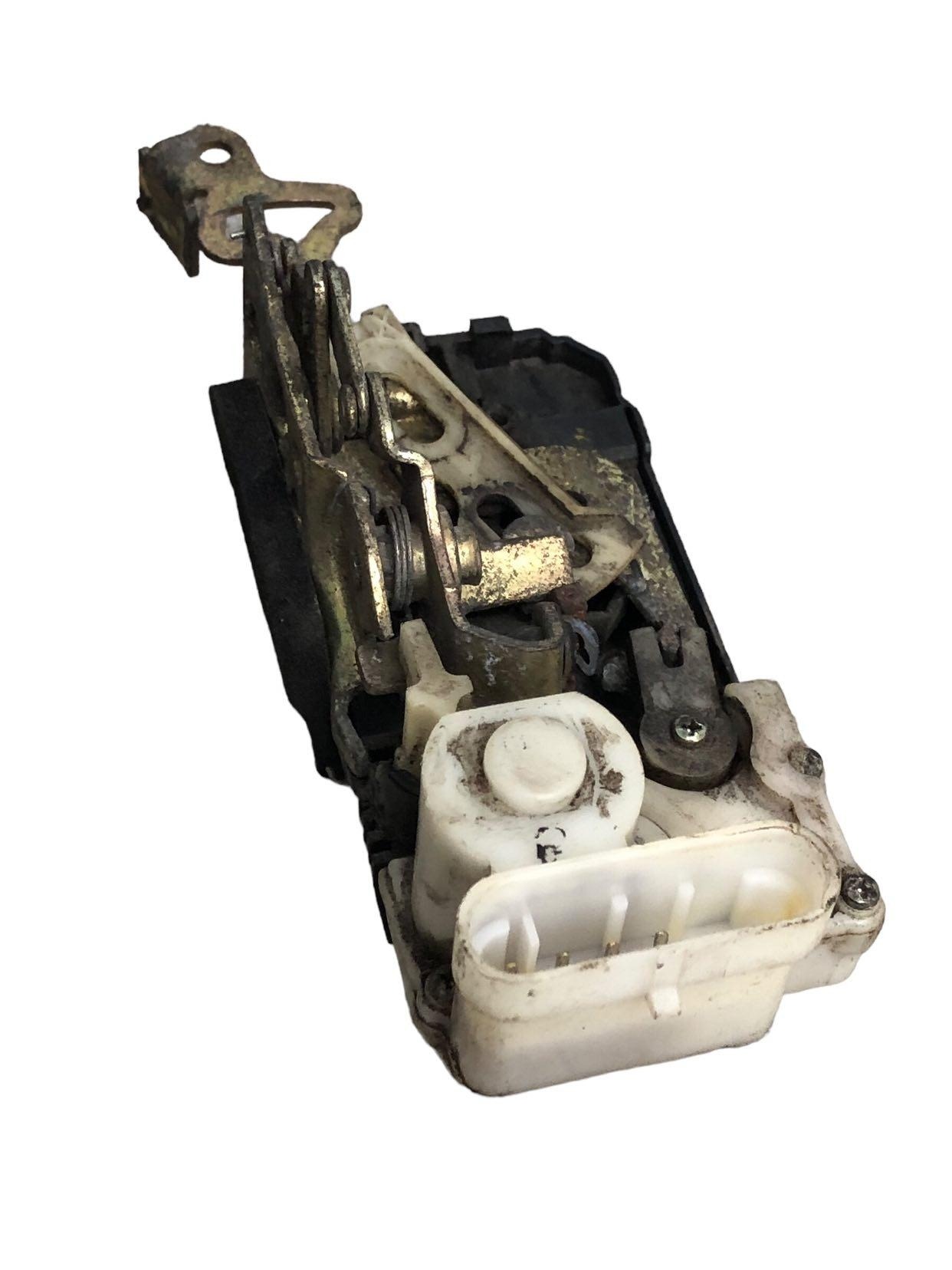 Fechadura Traseira Esquerda Fiat Palio 4