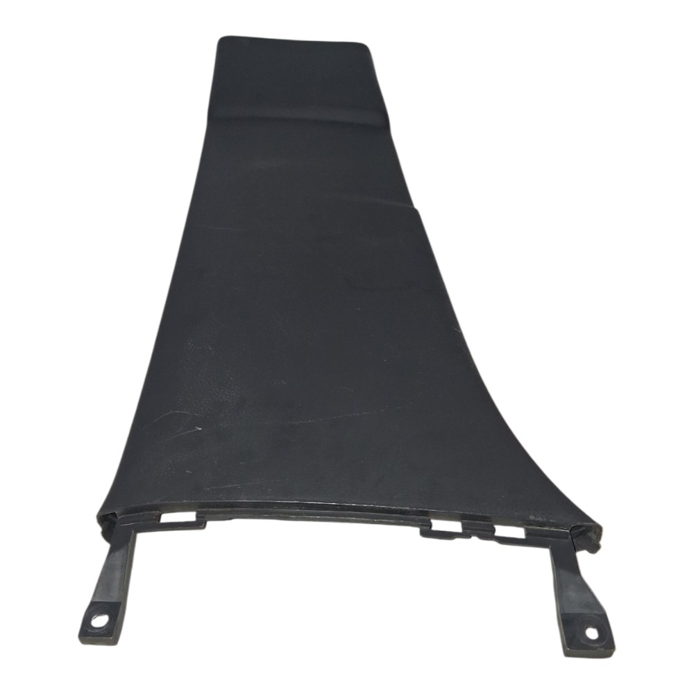 Moldura Coluna Inferior Esquerda Vw Polo Sedan 2008 4