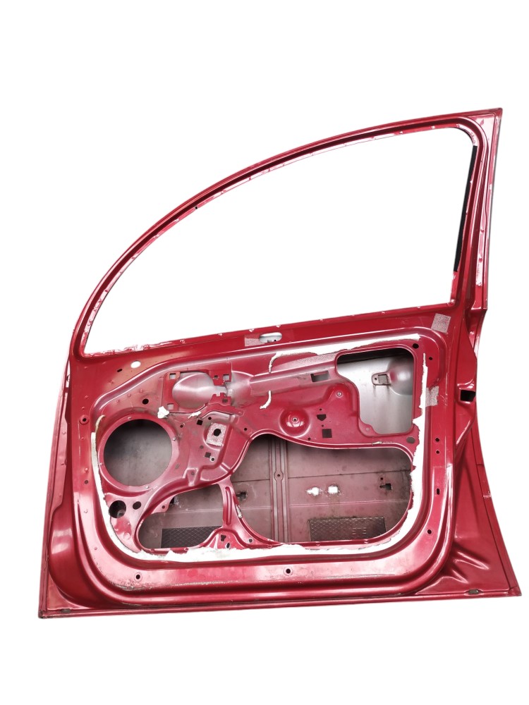 Porta Dianteira Direita Citroen C3 2008 Com Detalhes 4