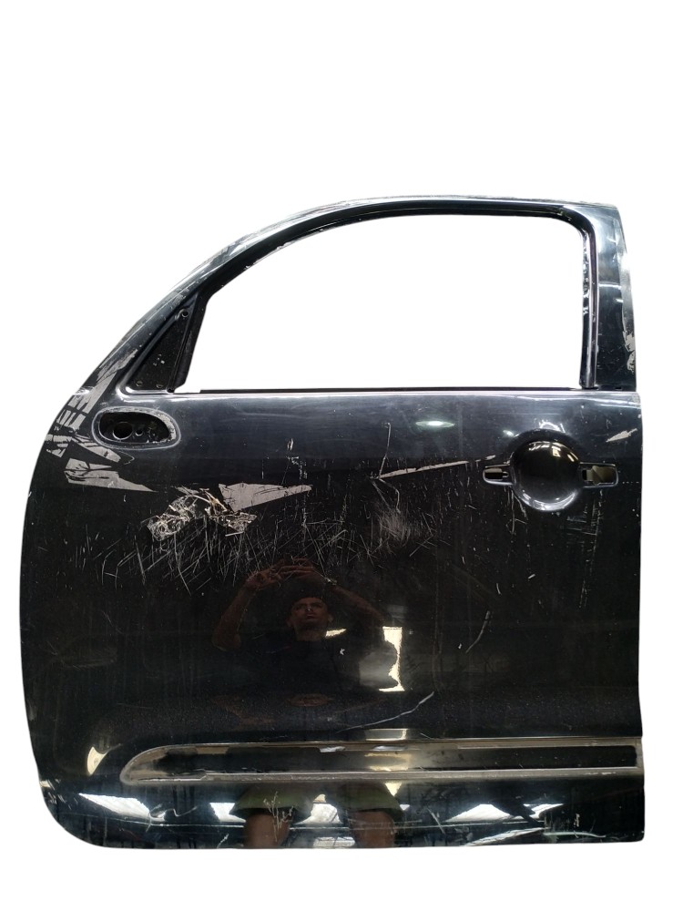 Porta Dianteira Esquerda Citroen C3 Picasso 2012 C/detalhes 4