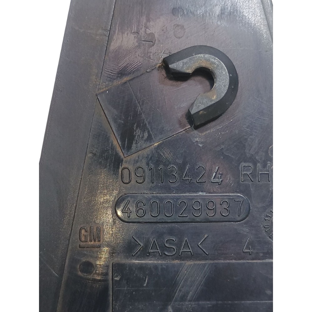 Moldura Externa Porta Traseira Direita Gm Corsa Sedan 2004 4