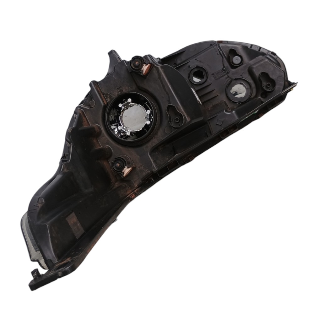 Farol Direito Fiat Strada Endurance 2023 Com Detalhe Direito/passageiro 6