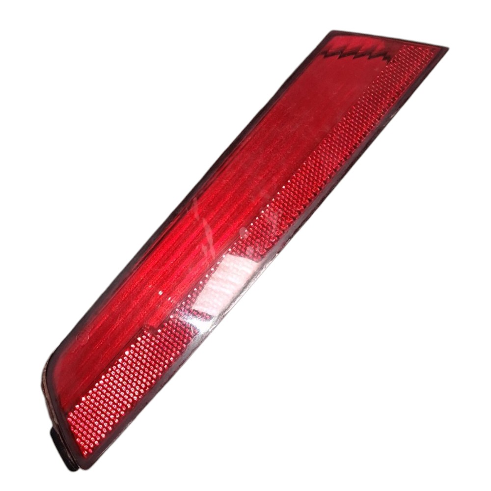 Refletor Direito Parachoque Vw Fox 2012 5z6945106 Vermelho