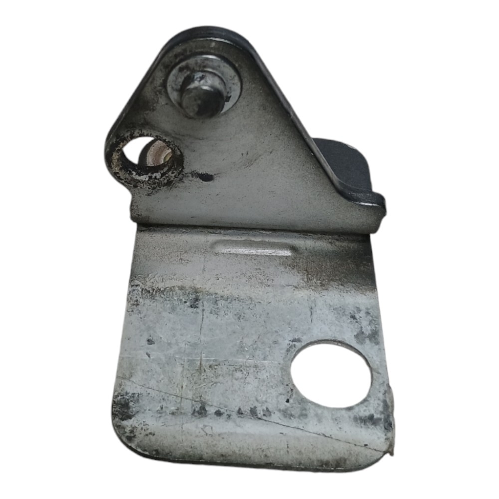 Suporte Dobradiça Inferior Porta Tras Direita Vw Polo 2014 2