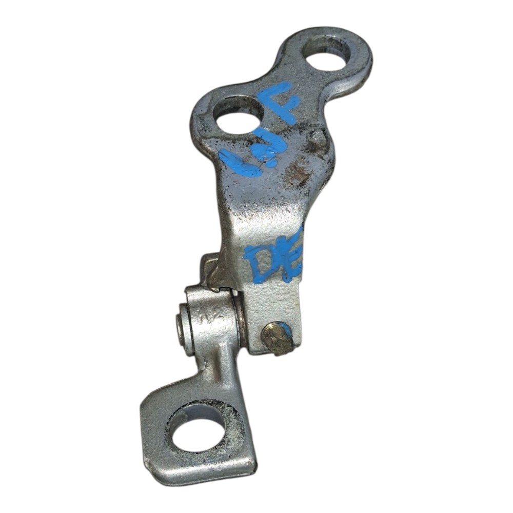 Dobradiça Inferior Porta Dianteira Esquerda Ford Focus 2001 1