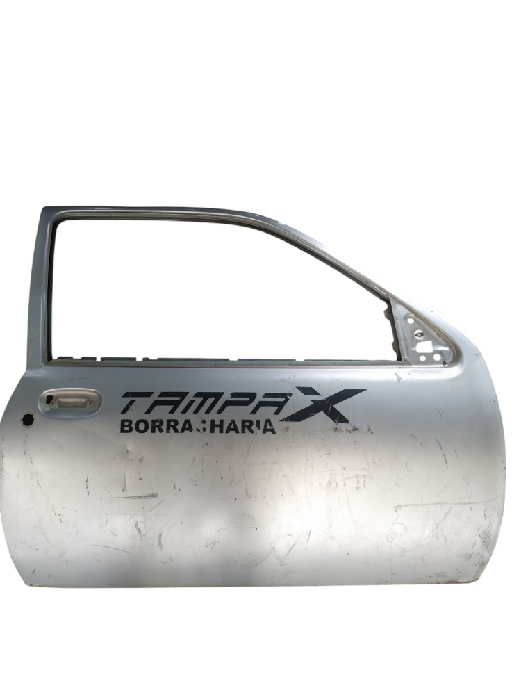 Porta Dianteira Direita Ford Courie 2002 Com Detalhes 1