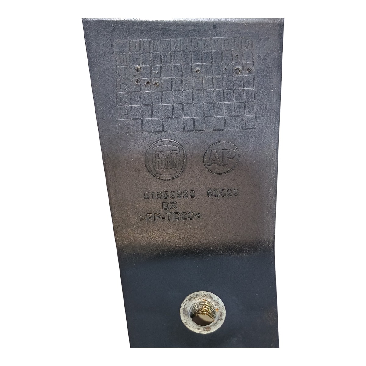 Guia Vidro Porta Tras Dir Fiat Palio Attractive 1.0 2012 Preto 4