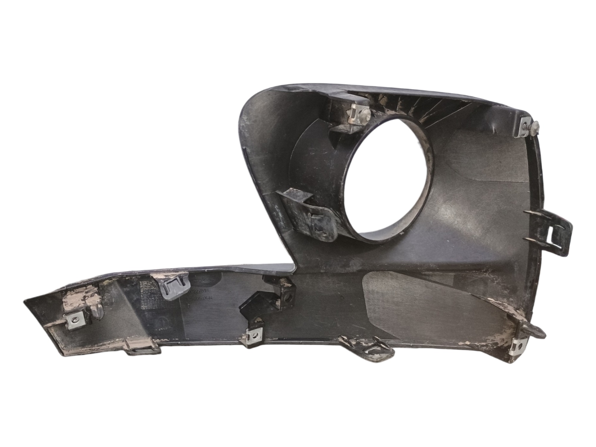 Moldura Farol Milha Direito Fiat Mobi 2019 C/detalhes  Preto Direito 2