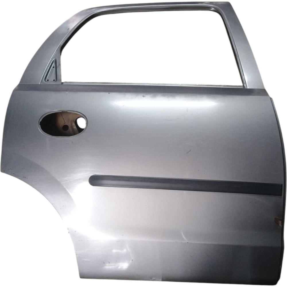 Porta Traseira Direita Gm Corsa Sedan 2004 *detalhes  Traseira Direito Cinza 1