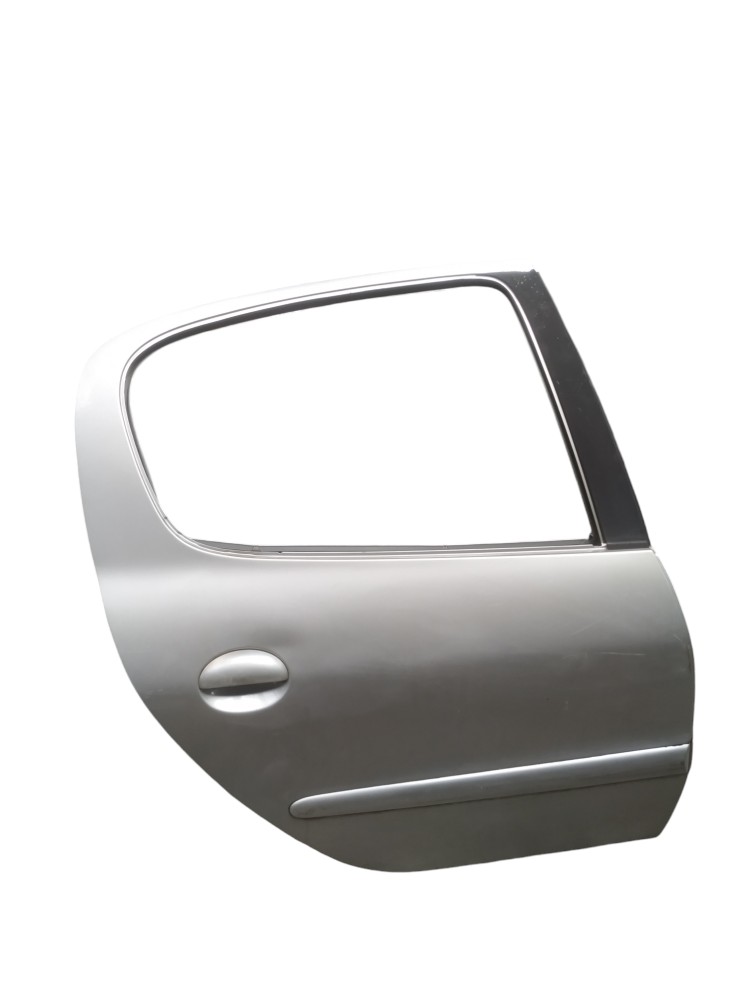 Porta Traseira Direita Peugeot 207 2010 Traseira Direita Prata 1