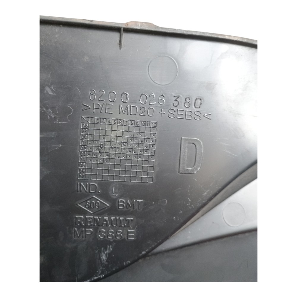 Grade Churrasqueira Direita Renault Clio Authentic 2004 4