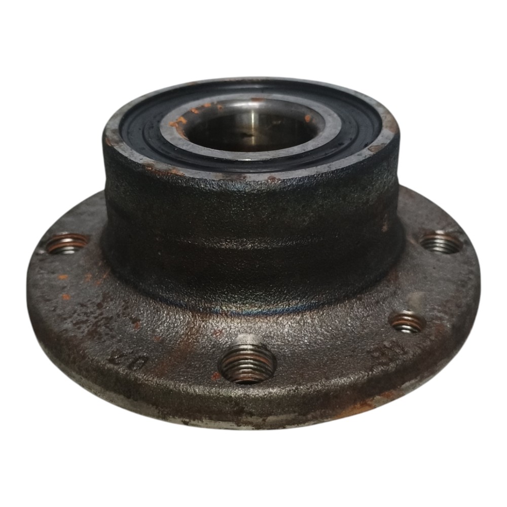 Cubo roda dianteiro Fiat Idea adventure 2007 4