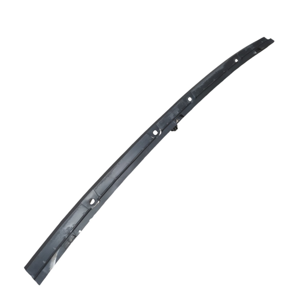 Guia Para-choque Traseiro Peugeot 207 2010 1