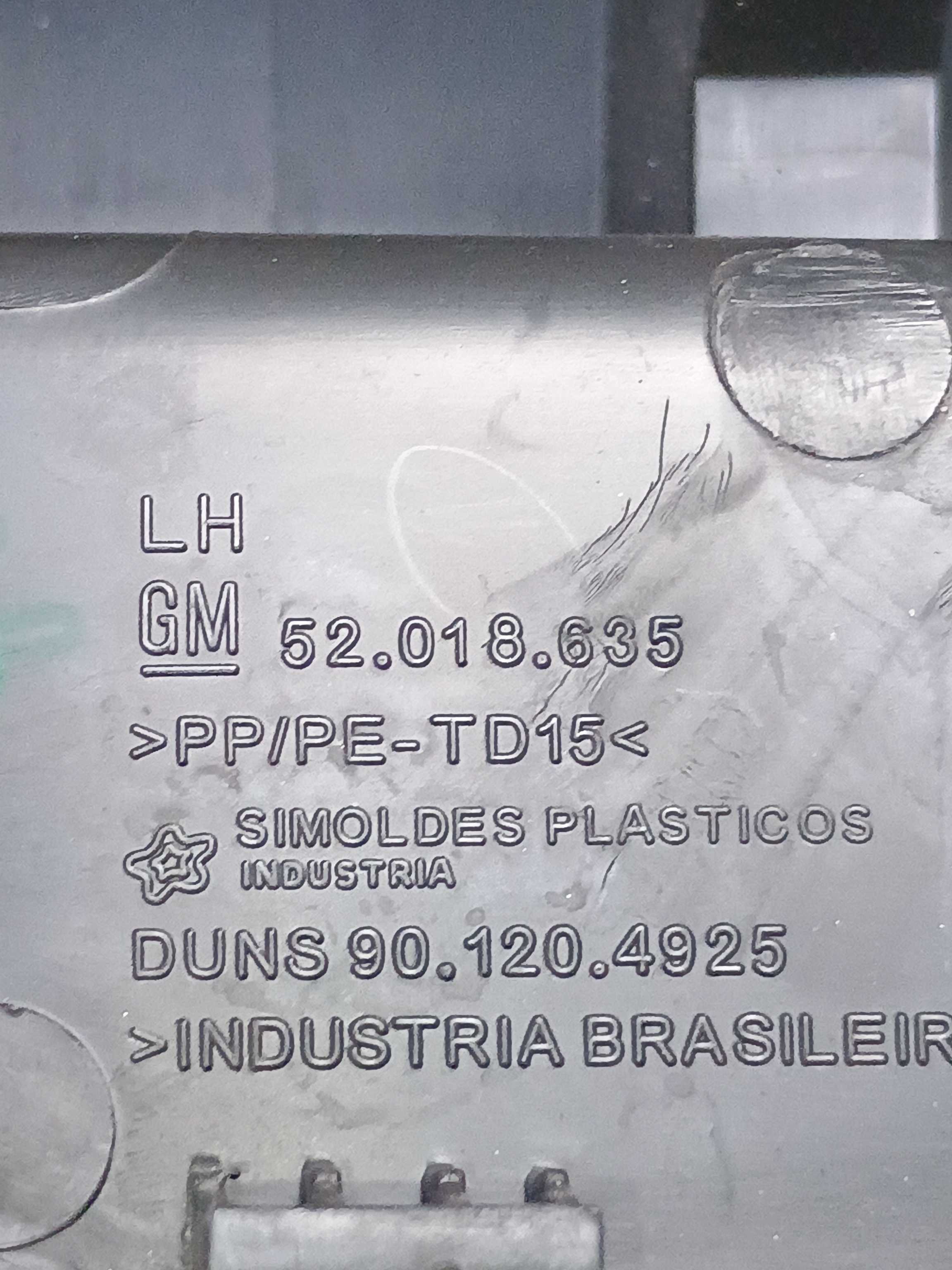 Moldura Botão Vidro Elétrico Diant Esq Gm Spin 2016 52018635 3