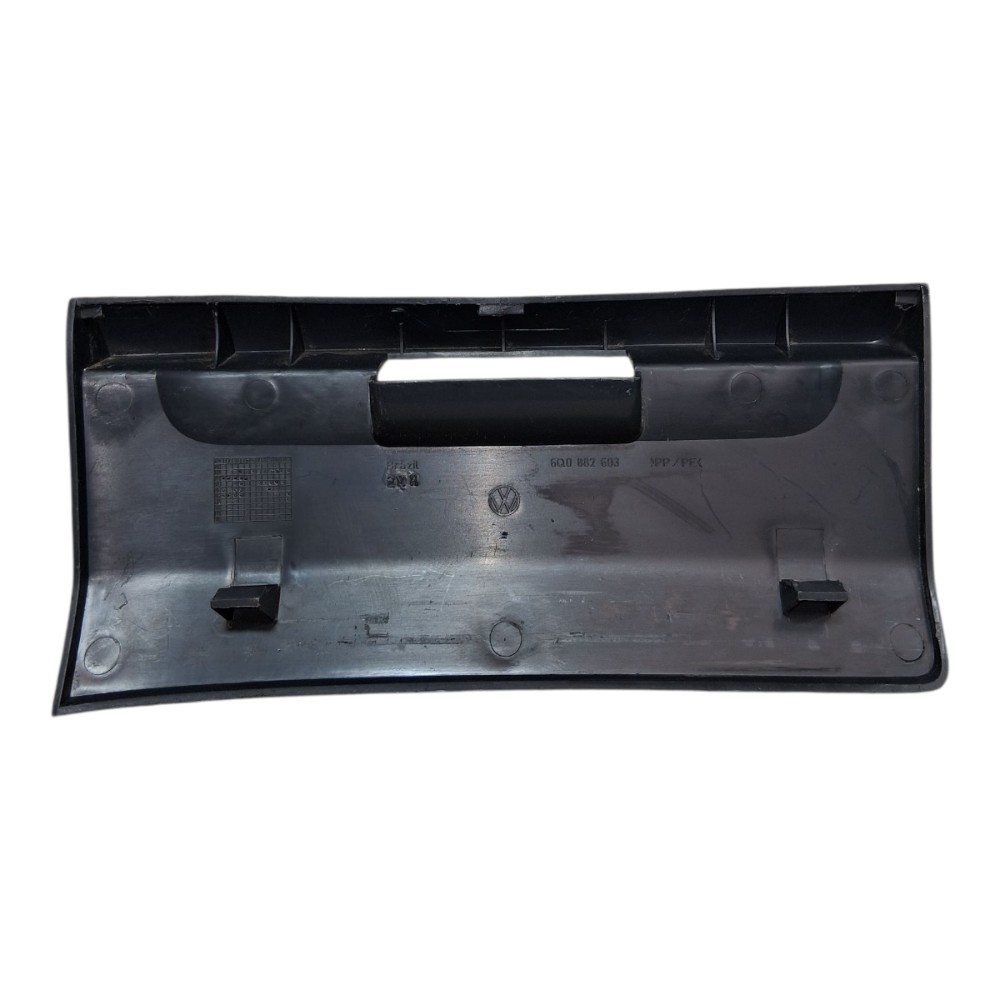 Tampa Porta Objetos Banco Vw Polo Sedan 1.6 2008 6q0882603 2