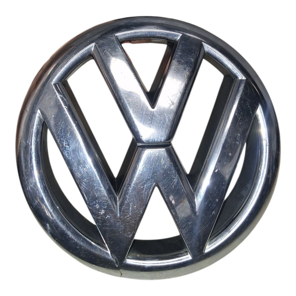 Emblema Grade Dianteira Parachoque Vw Voyage 2011 5u0853601 Prata