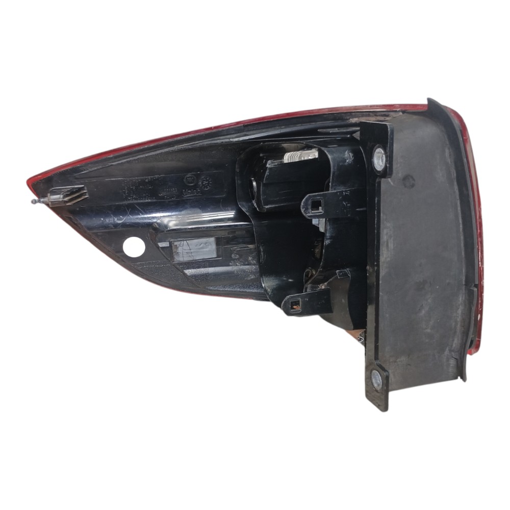 Lanterna Traseira Direita Fiat Strada 2014 A 2020 7