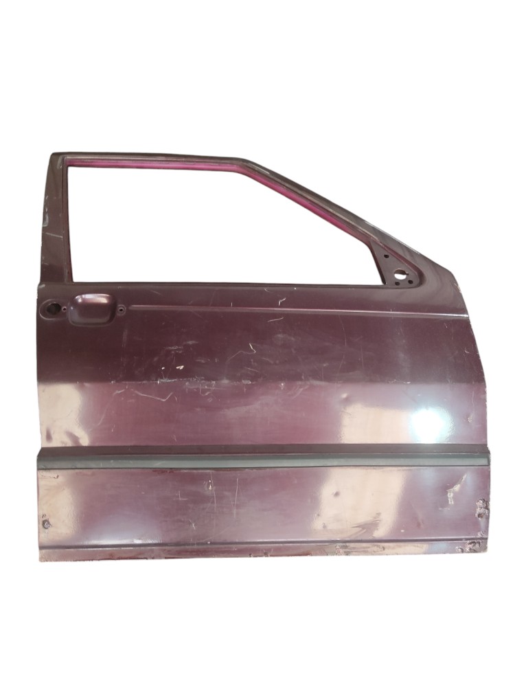 Porta Dianteira Direita Fiat Uno 1993 Com Detalhes 1
