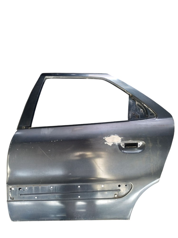 Porta Traseira Esquerda Citroen Xsara Pirua 2001 Com Detalhe 3