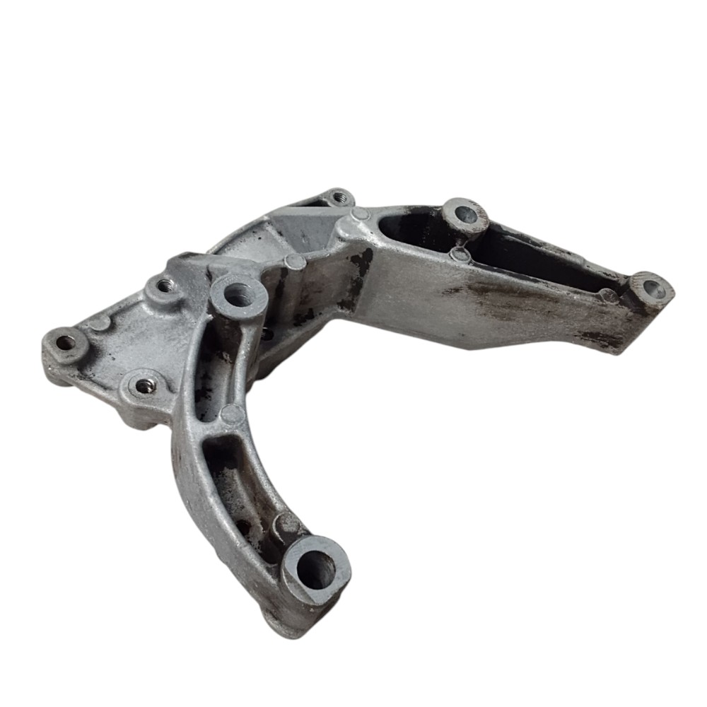 Suporte Bomba De Direção Ford Focus 2001 1.8 16v 1