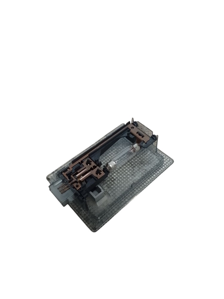 Lanterna Luz De Teto Cortesia Gm Onix Ltz 1.4 2019 1