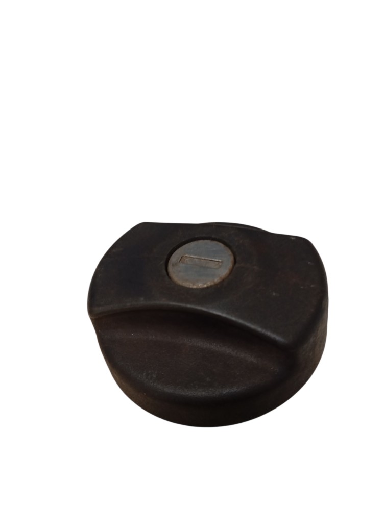 Tampa Tanque S/ Chave Harley V-rod Muscle 12-17 Original 4