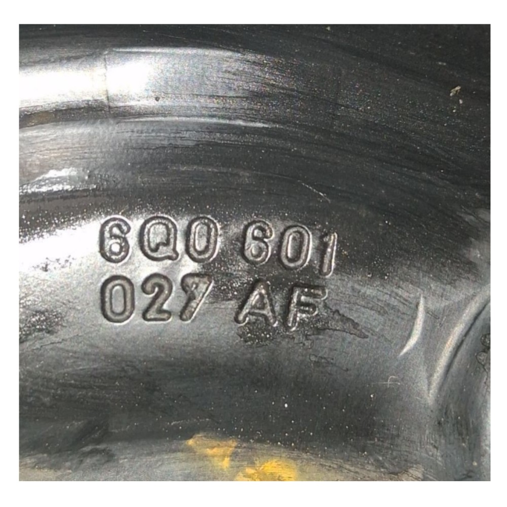 Roda Aro 15 Vw Polo Sedan 1.6 2008 6q0601027af Preto Preto 4