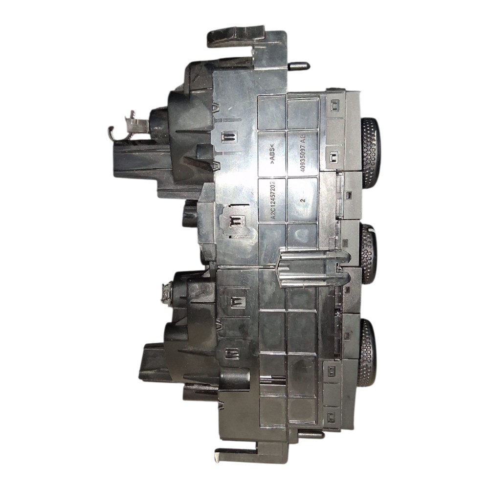 Controle comando ar condicionado Yaris SD 2021 559000DE31 2